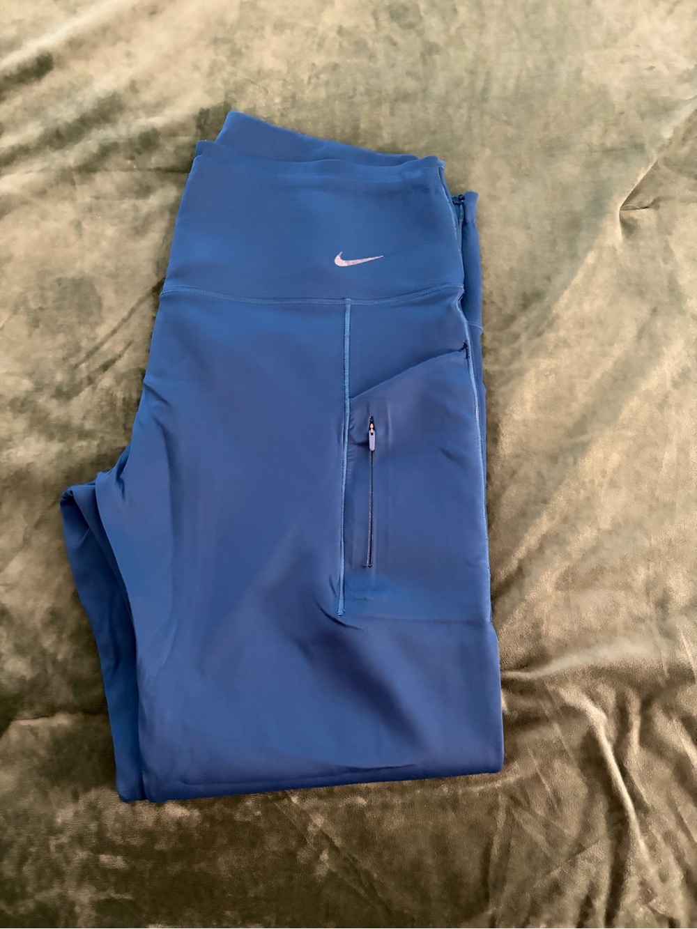 Nike Women’s Dark teal Athletic Leggings with Zip Pocket